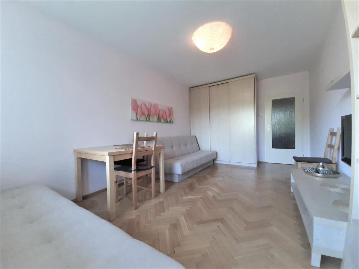 Your Best Apartment Kolobrzeska Γκντανσκ Εξωτερικό φωτογραφία
